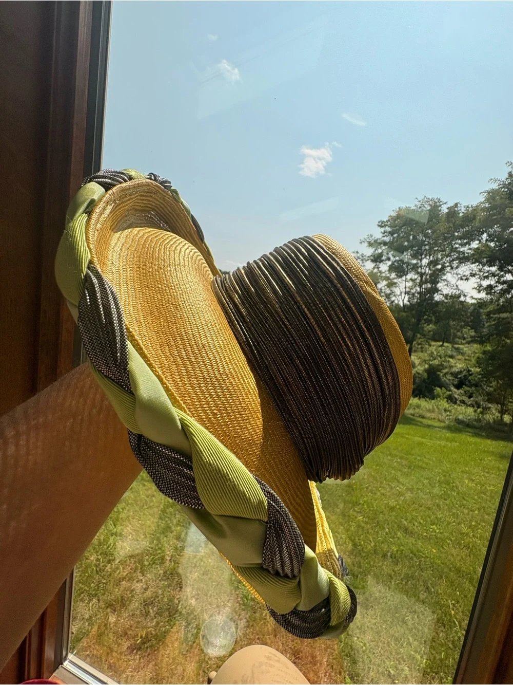 Whittall & Shon Golden Hat Silver Green Braided Favric Rim Gold Lamme Twist